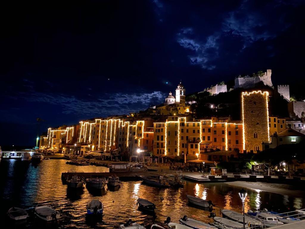 Vila White Dreams Porto Venere Exteriér fotografie